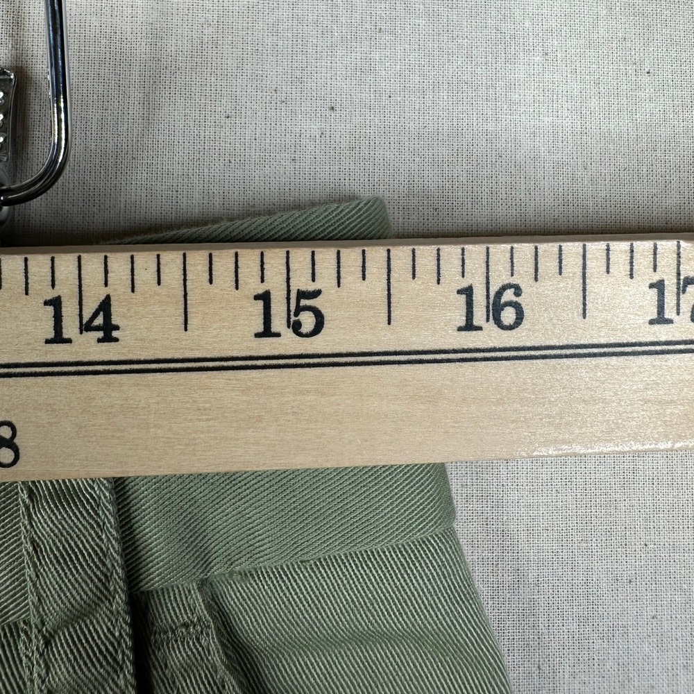 J. Crew Broken-in 7 inch Chino Shorts - Picture 4 of 6